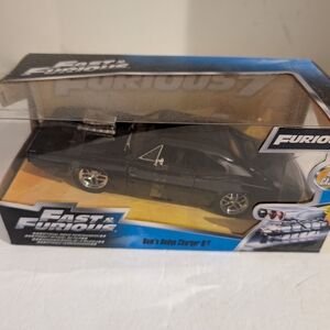 Fast & Furious Dom's Dodge Charger R/T Black Diecast Car 2016 Jada